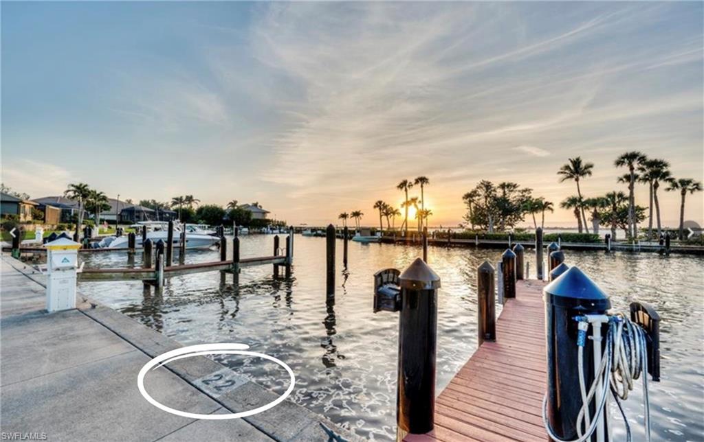 RIVERSIDE YACHT CLUB - Residential