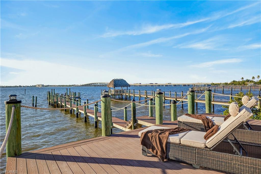 RIVERSIDE YACHT CLUB - Residential