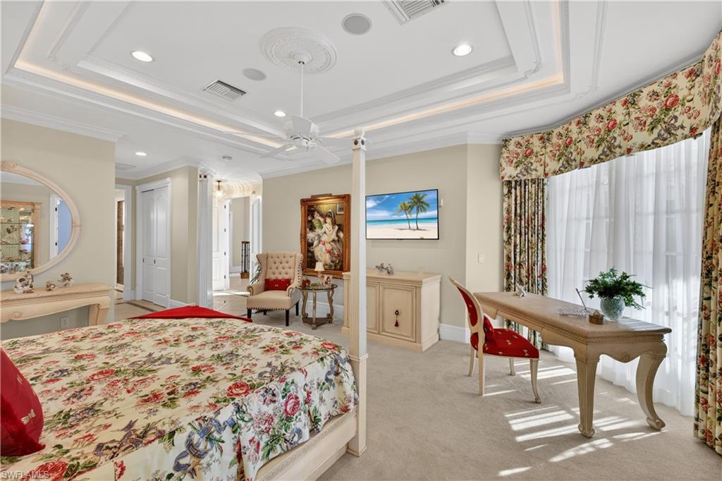 RIVERSIDE YACHT CLUB - Residential