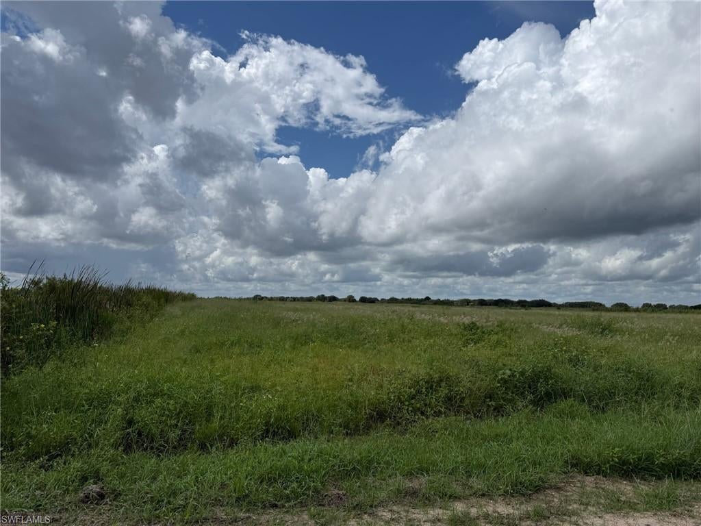 GERBER GROVES SEC 1 - Land