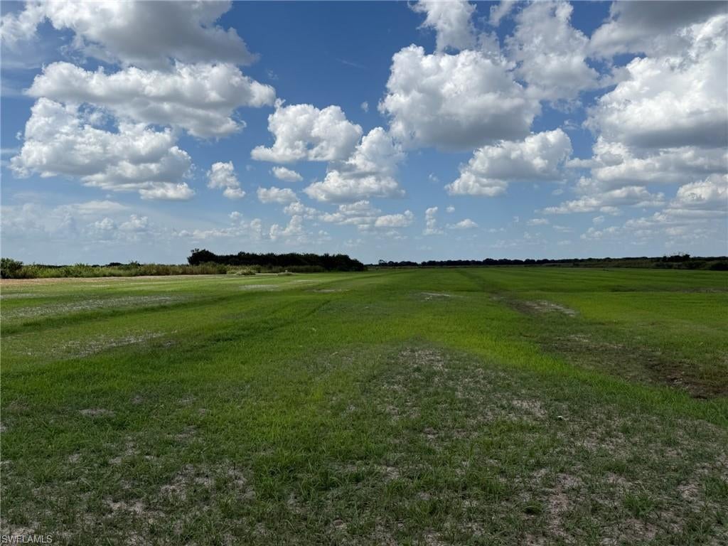 GERBER GROVES SEC 1 - Land