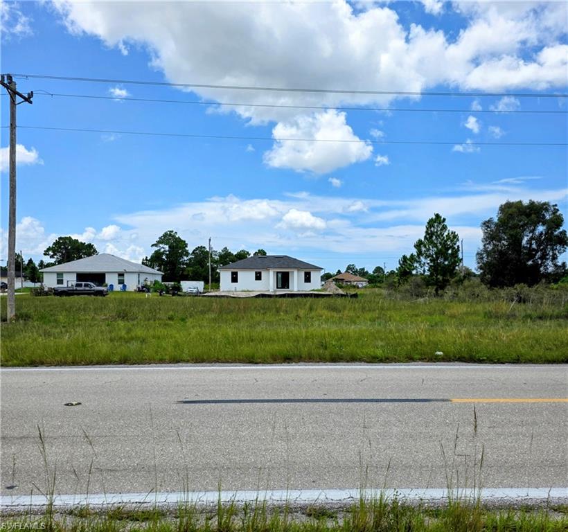 LEHIGH ACRES - Land