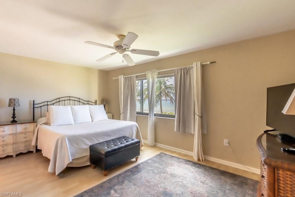 BAYSHORES - Residential