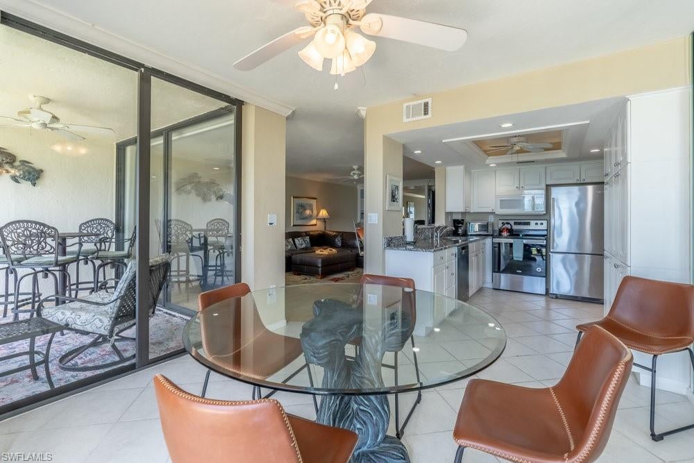 BAYSHORES - Residential