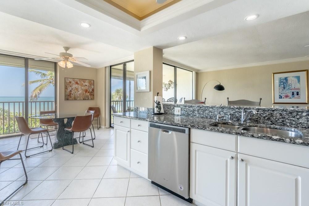 BAYSHORES - Residential