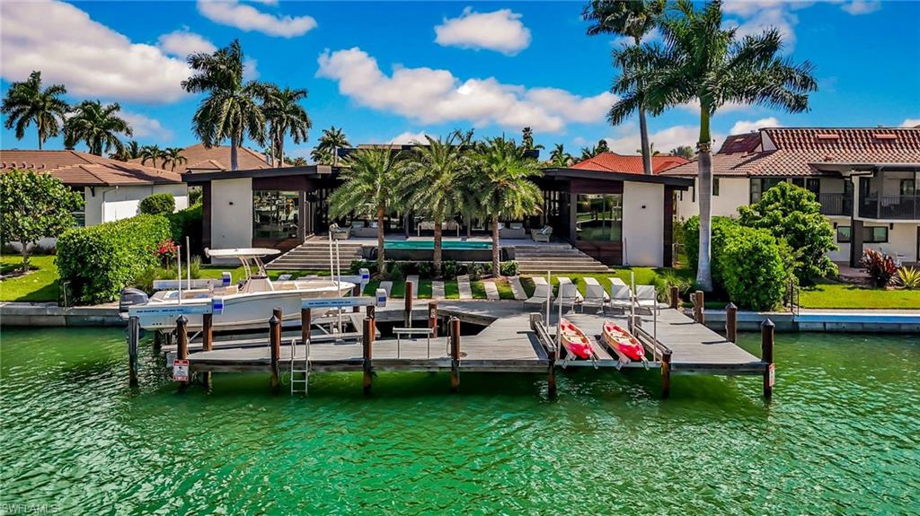 MARCO BEACH - Residential