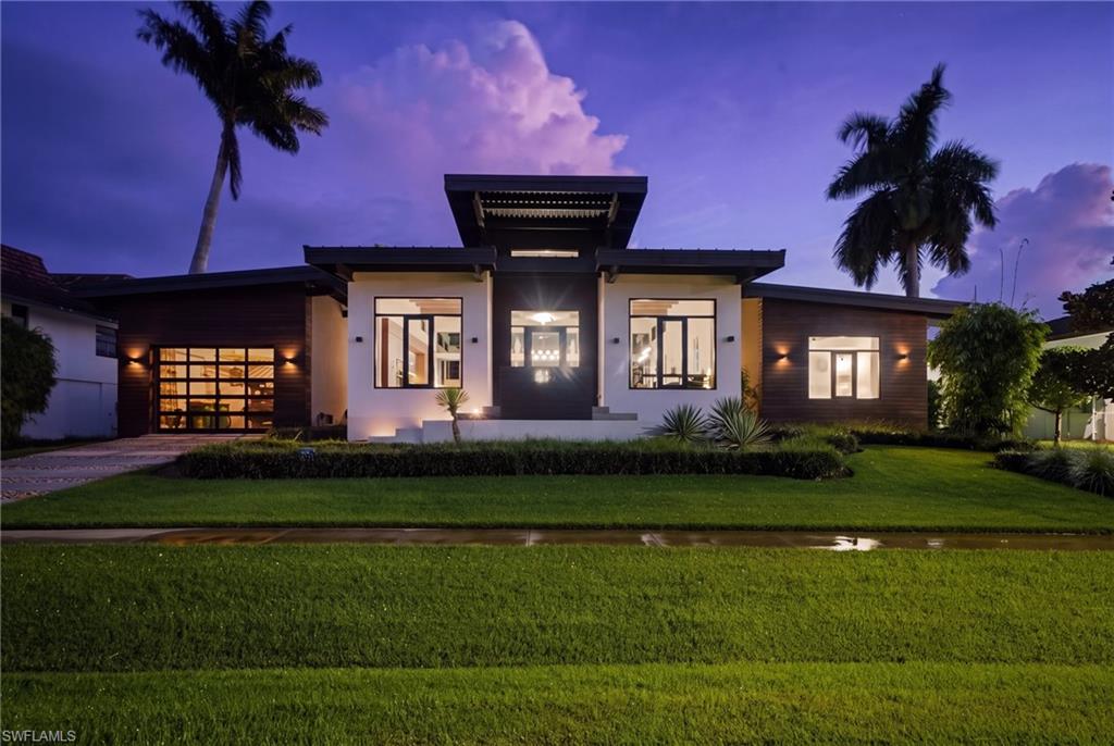MARCO BEACH - Residential