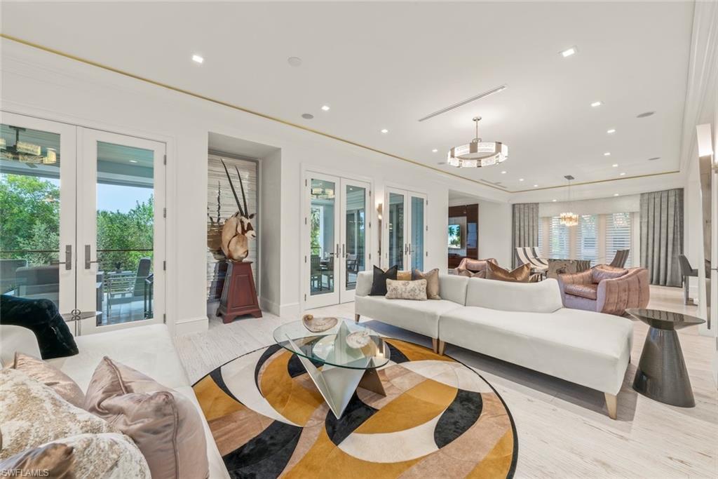 SANIBEL ESTATES - Residential