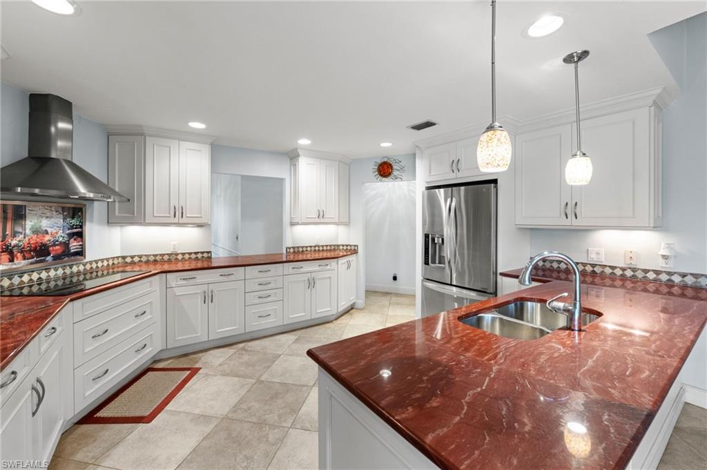 IMPERIAL GOLF ESTATES - Residential