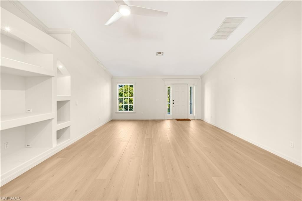 SAN CARLOS PARK - Residential