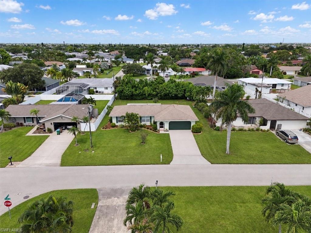 CAPE CORAL - Residential
