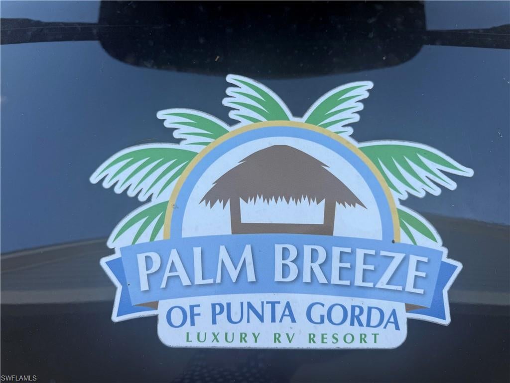 PALM BREEZE - Land