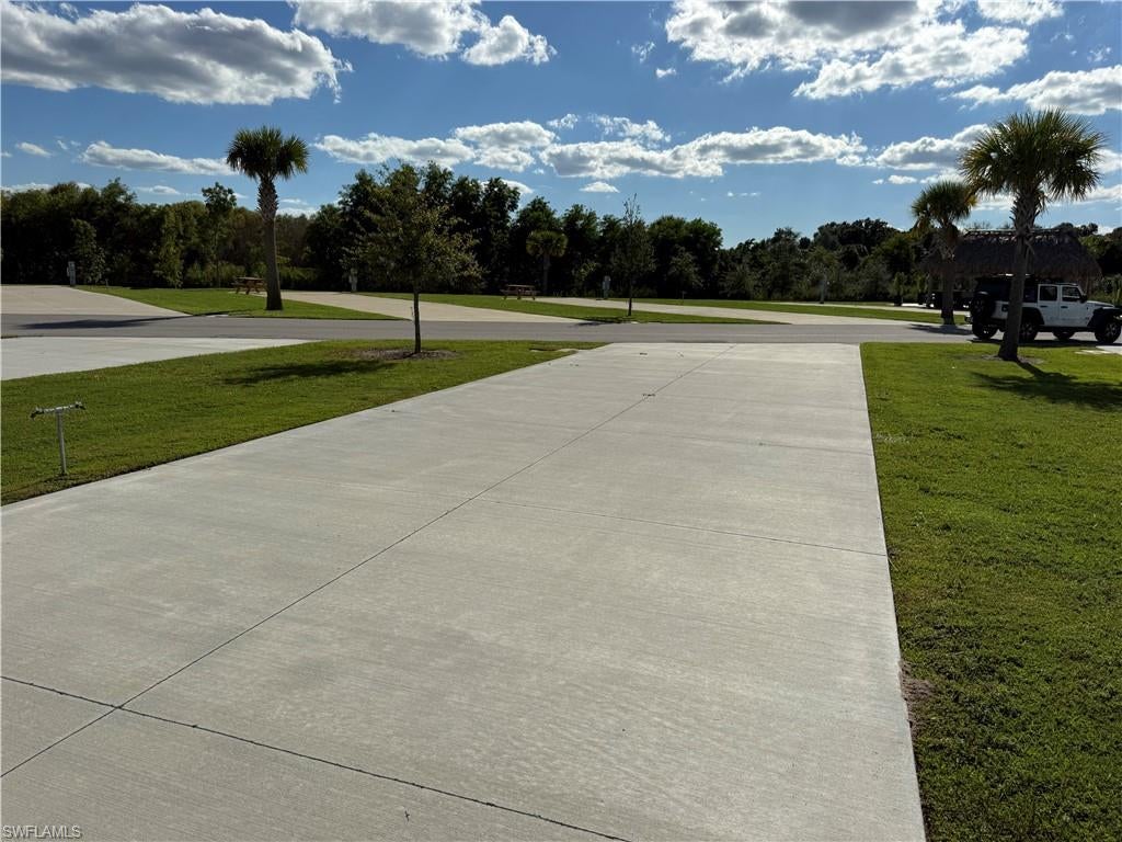 PALM BREEZE - Land