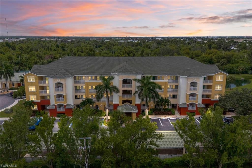 GULF REFLECTIONS - Residential