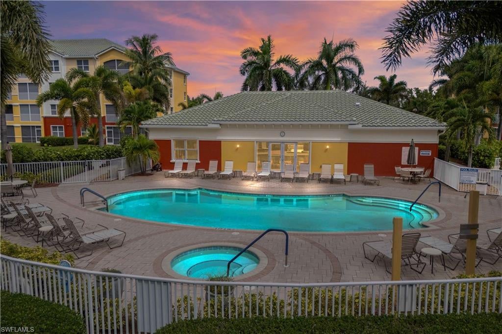 GULF REFLECTIONS - Residential