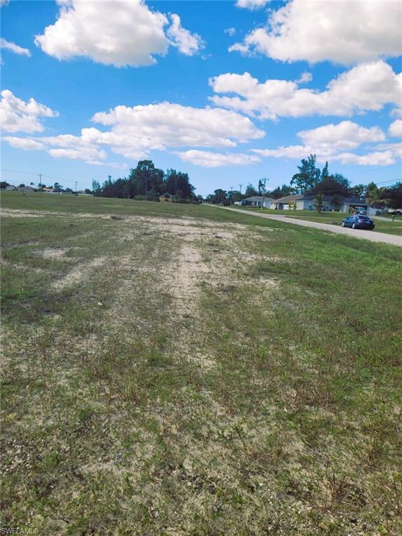 CAPE CORAL - Land