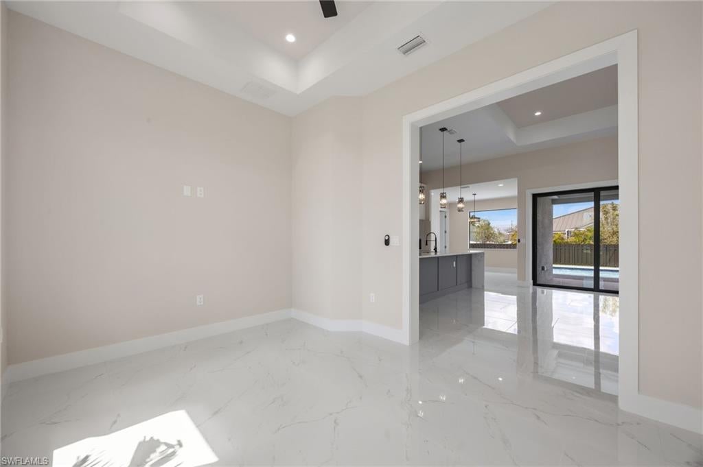 CAPE CORAL - Residential