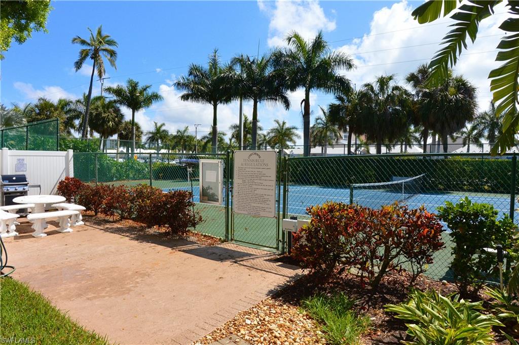 CRECIENTE CONDO SOUTH - Residential