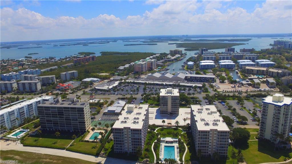 CRECIENTE CONDO SOUTH - Residential