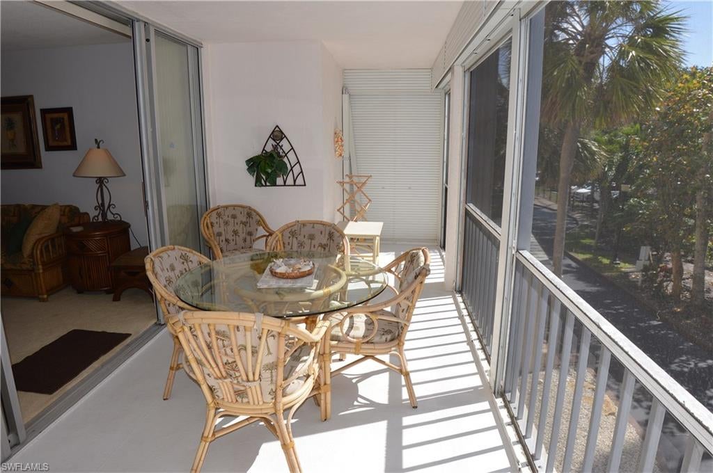 CRECIENTE CONDO SOUTH - Residential