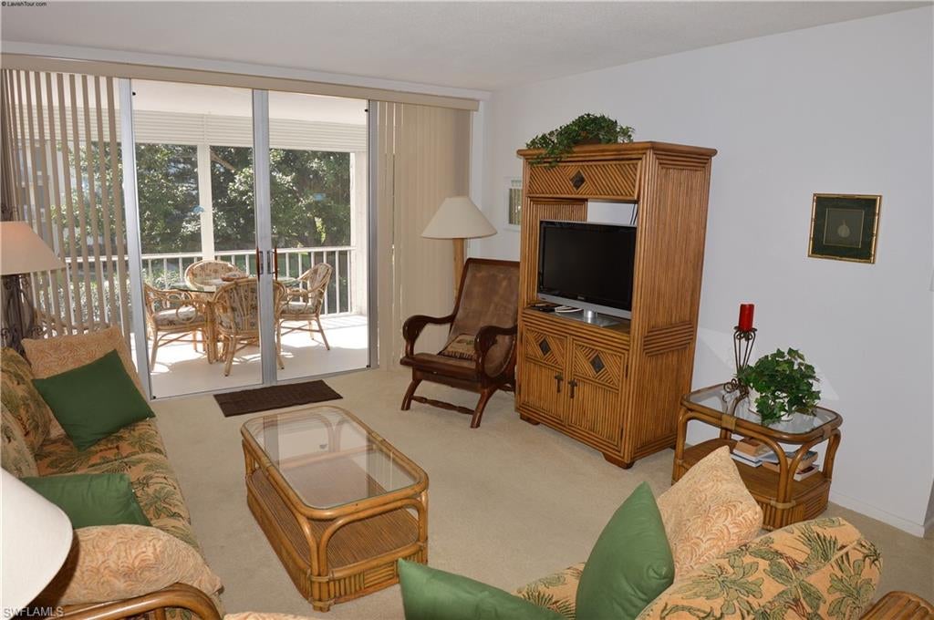 CRECIENTE CONDO SOUTH - Residential