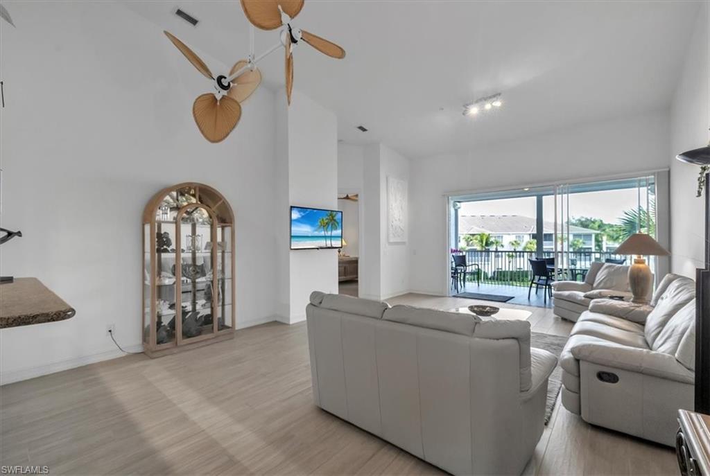 BREAKWATER - Residential Lease