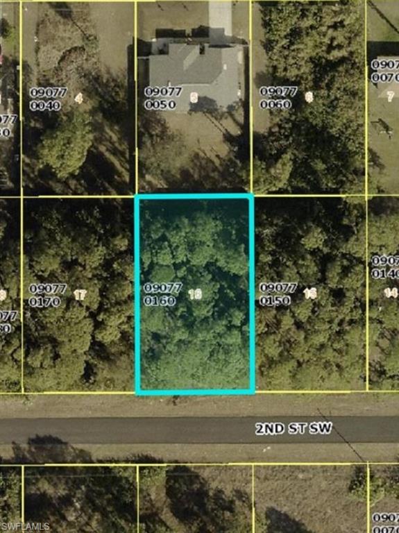 Prime vacant lot in growing Lehigh Acres! Build your dream home or invest in one of Southwest Florida’s fastest-developing areas. No HOA, plenty of space, and convenient access to schools, shopping, dining, and major roadways. Don’t miss this opportunity!