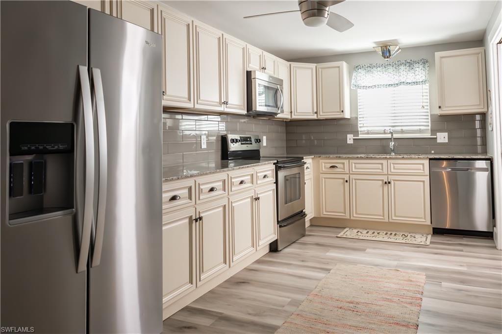EAGLE SIDE CONDO - Residential
