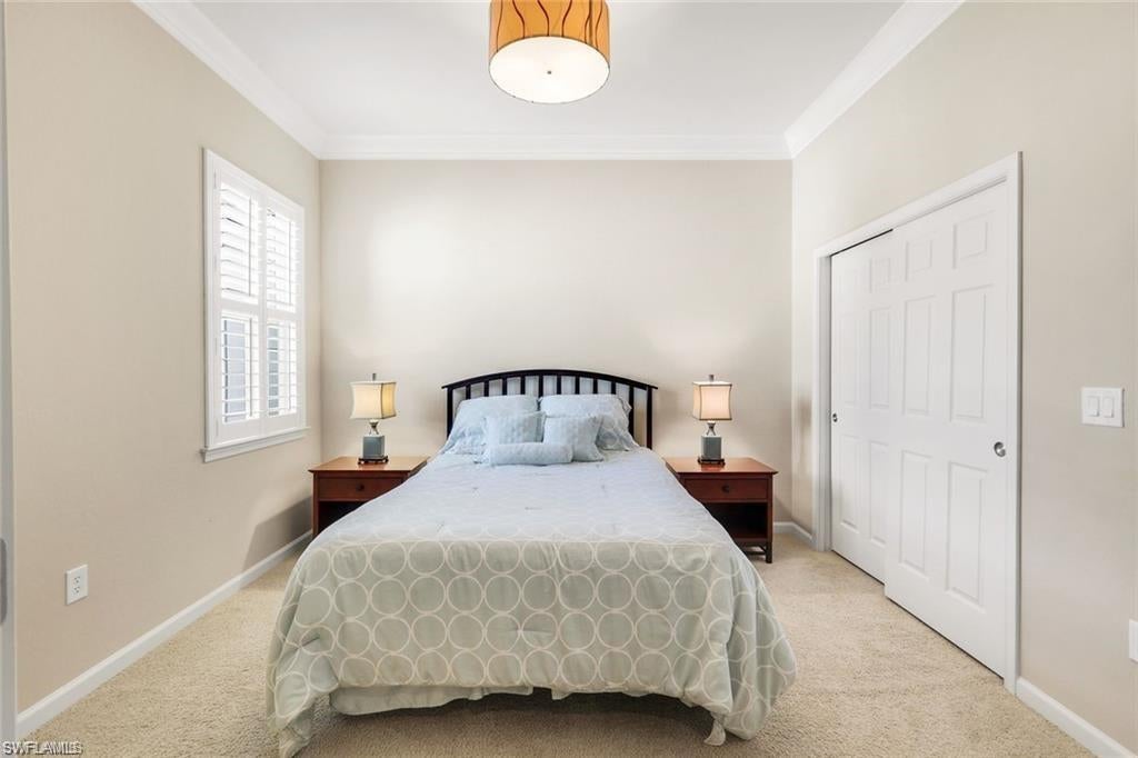 IRONSTONE - Residential Lease