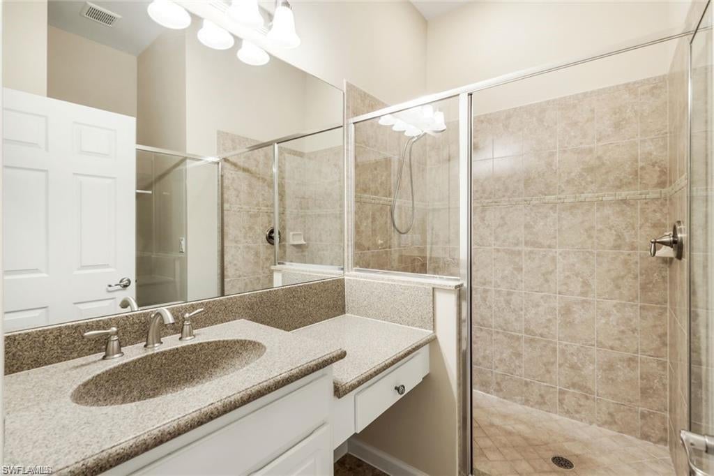IRONSTONE - Residential Lease
