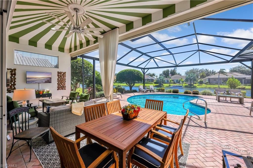 LONGSHORE LAKE - Residential