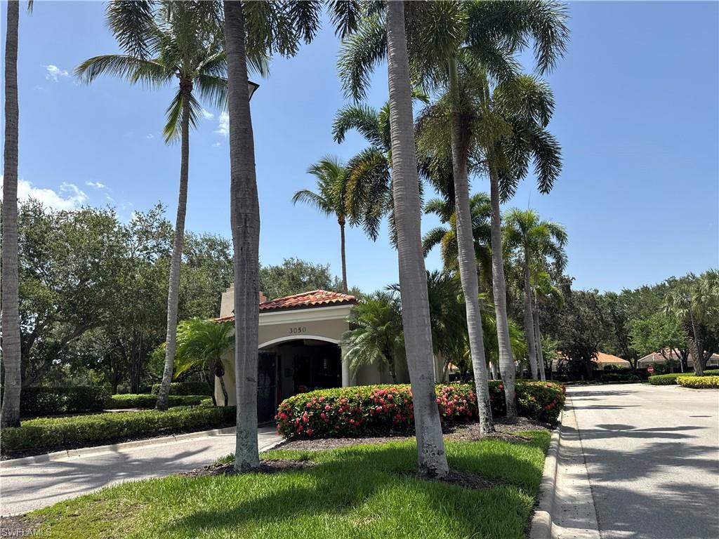 VILLAGE WALK - Residential Lease
