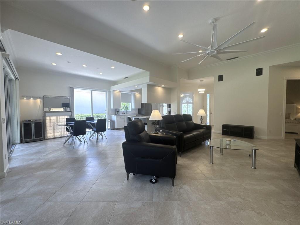 VILLAGE WALK - Residential Lease