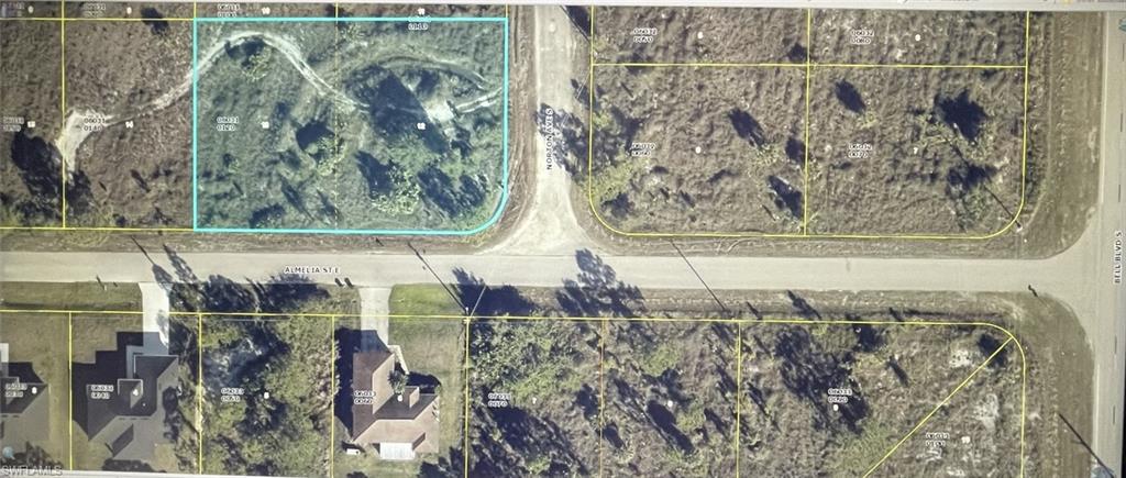 LEHIGH ACRES - Land