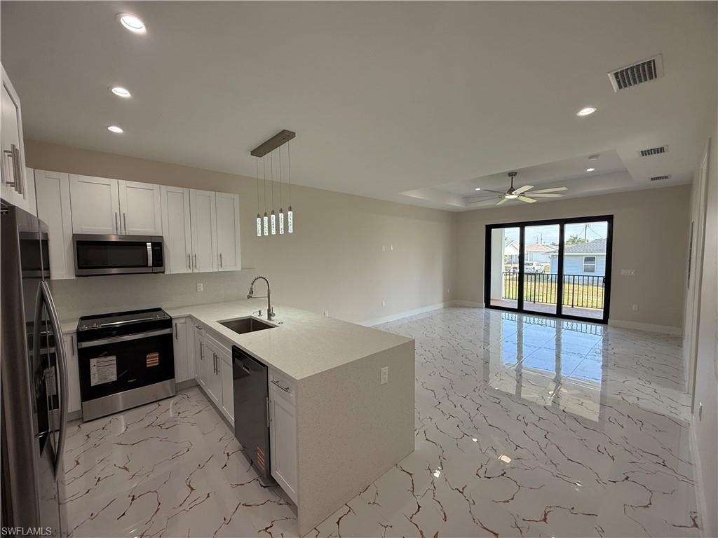 FORT MYERS - Residential Income
