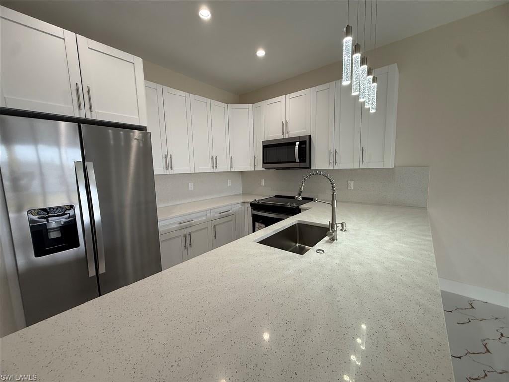 FORT MYERS - Residential Income