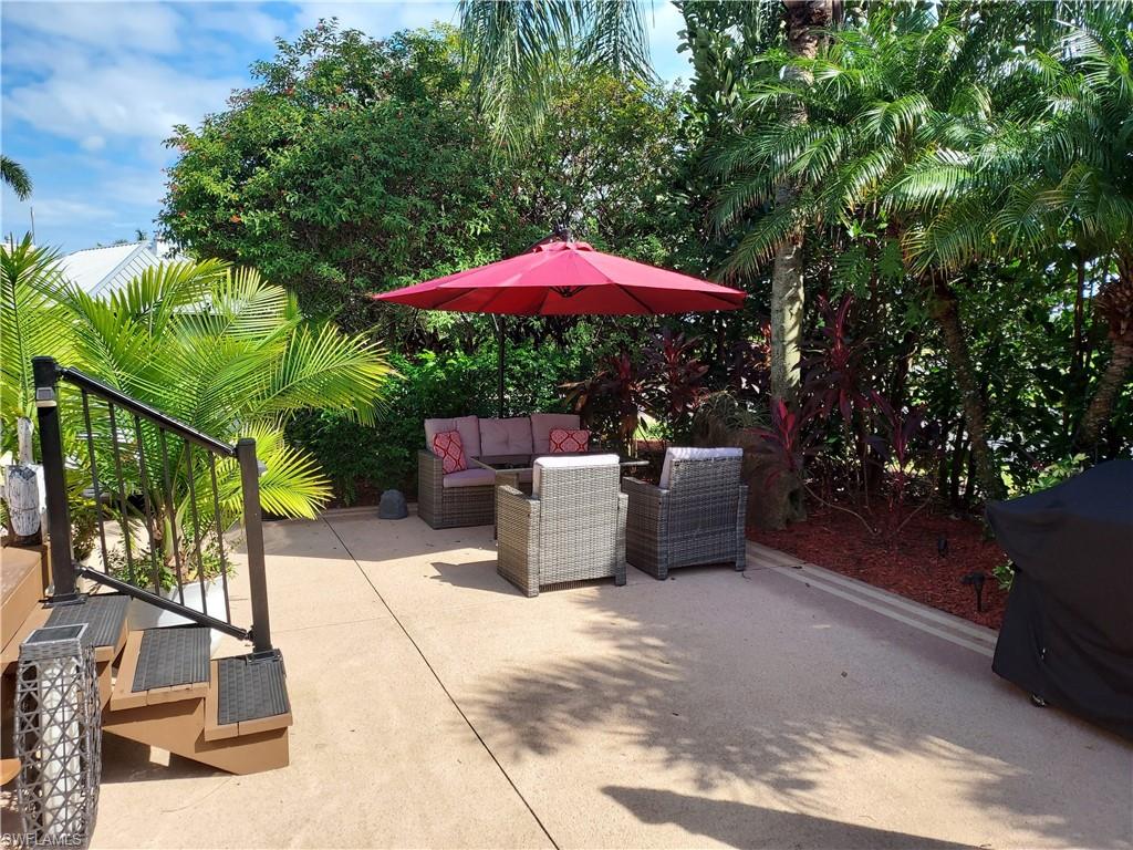 RIVERBEND MOTORCOACH RESORT - Land