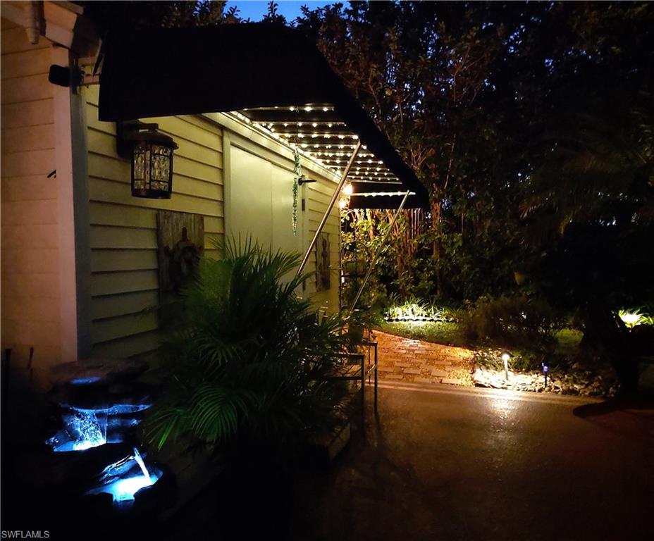 RIVERBEND MOTORCOACH RESORT - Land