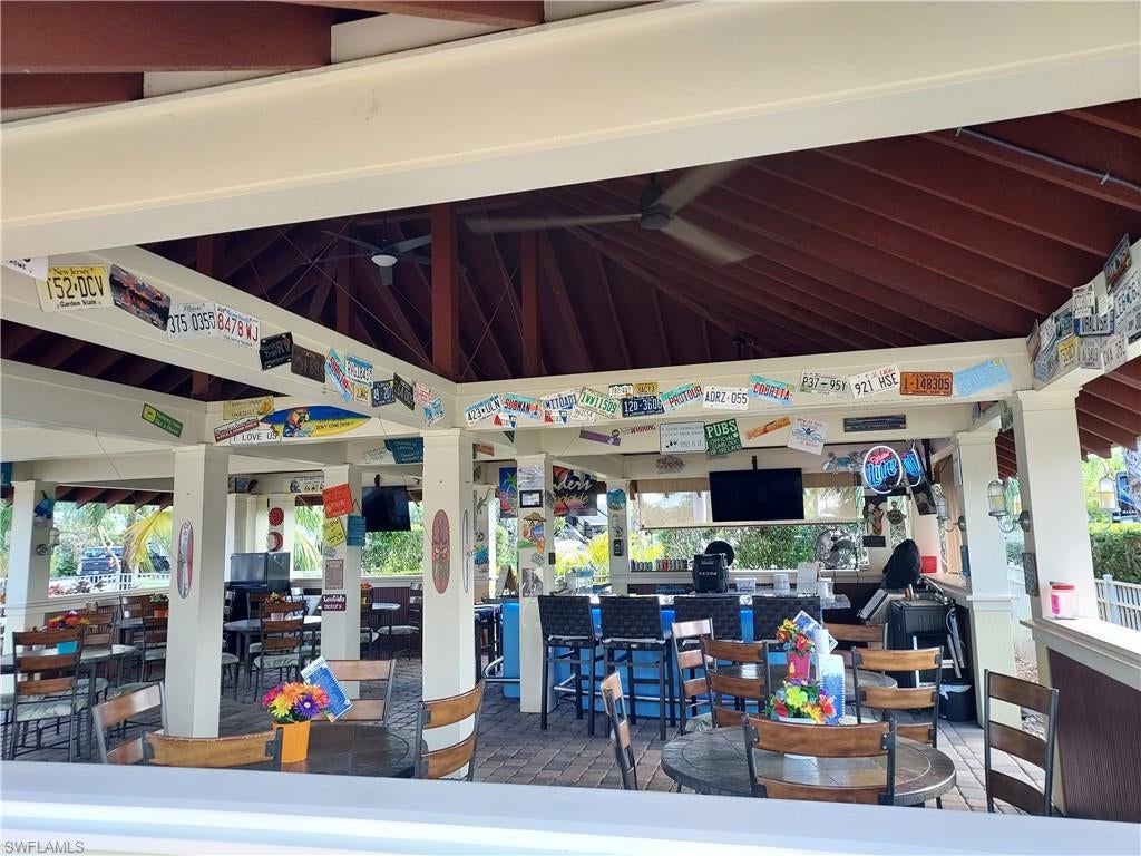 RIVERBEND MOTORCOACH RESORT - Land