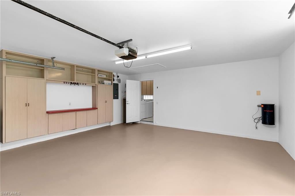 VILLAGE WALK - Residential