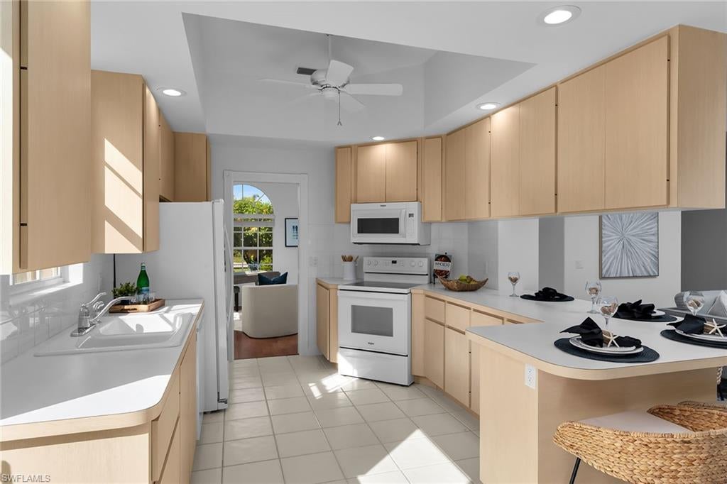 VILLAGE WALK - Residential