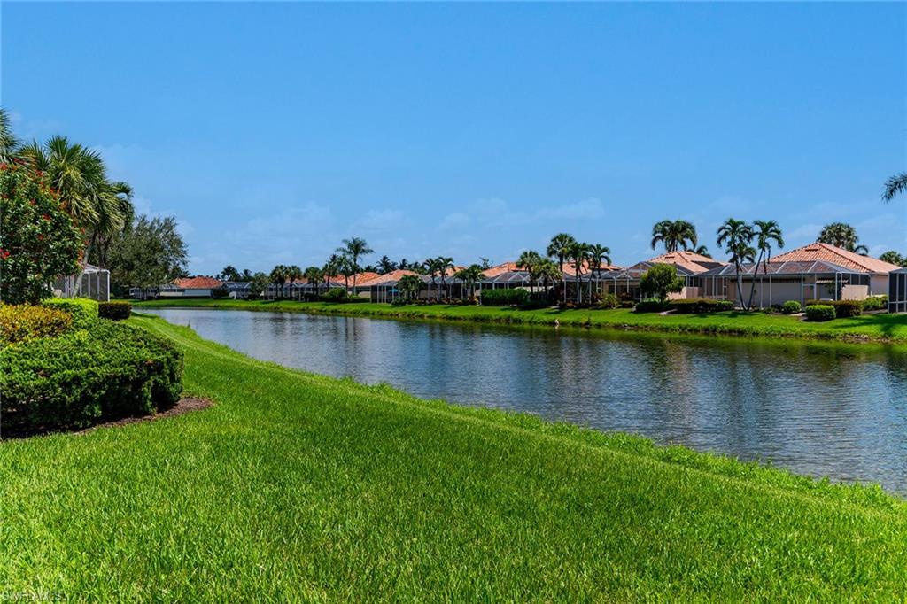 VILLAGE WALK - Residential