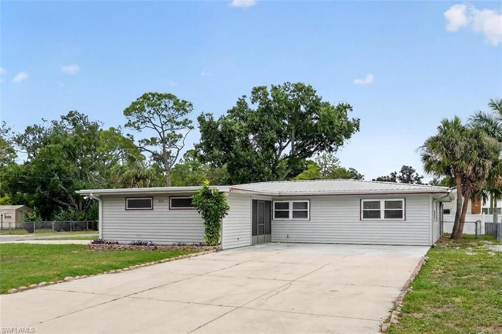 ACREAGE - Residential
