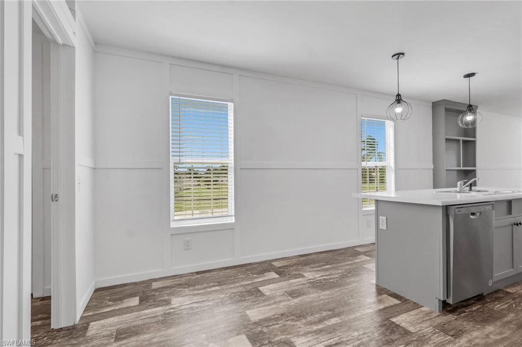 PLANTATION ESTATES MOBILE HOME - Residential