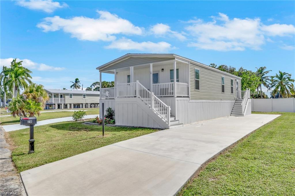 PLANTATION ESTATES MOBILE HOME - Residential