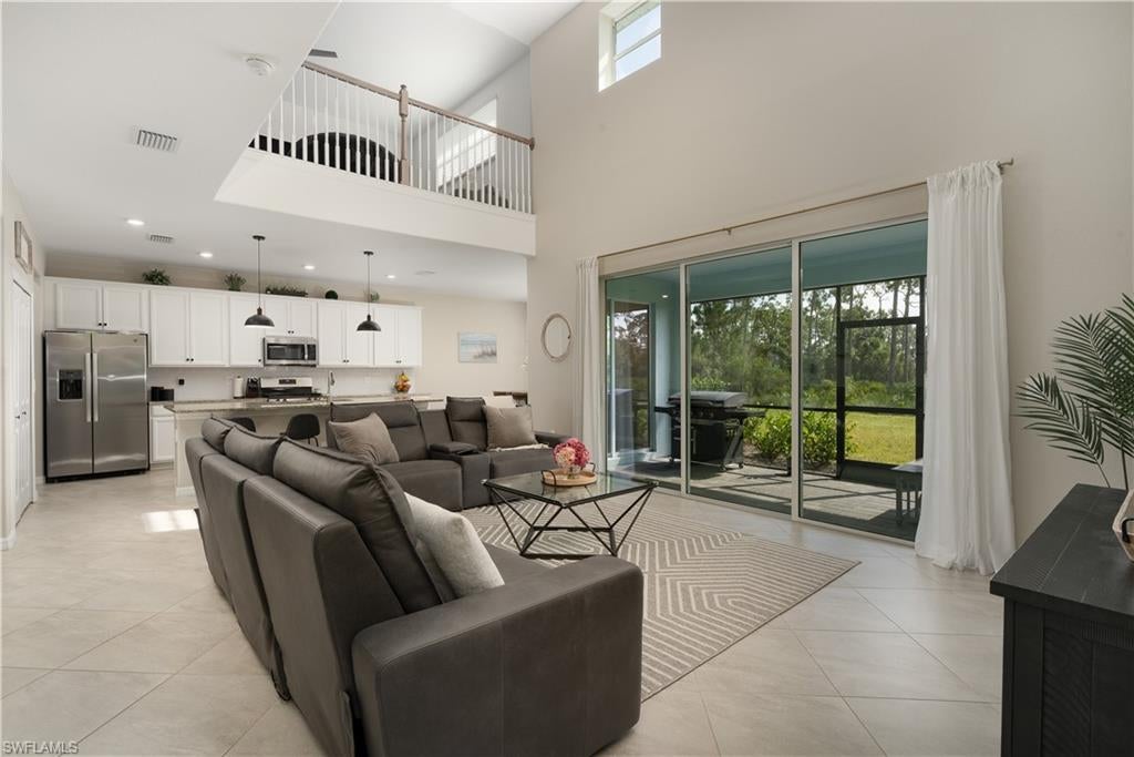 TRAILS EDGE - Residential