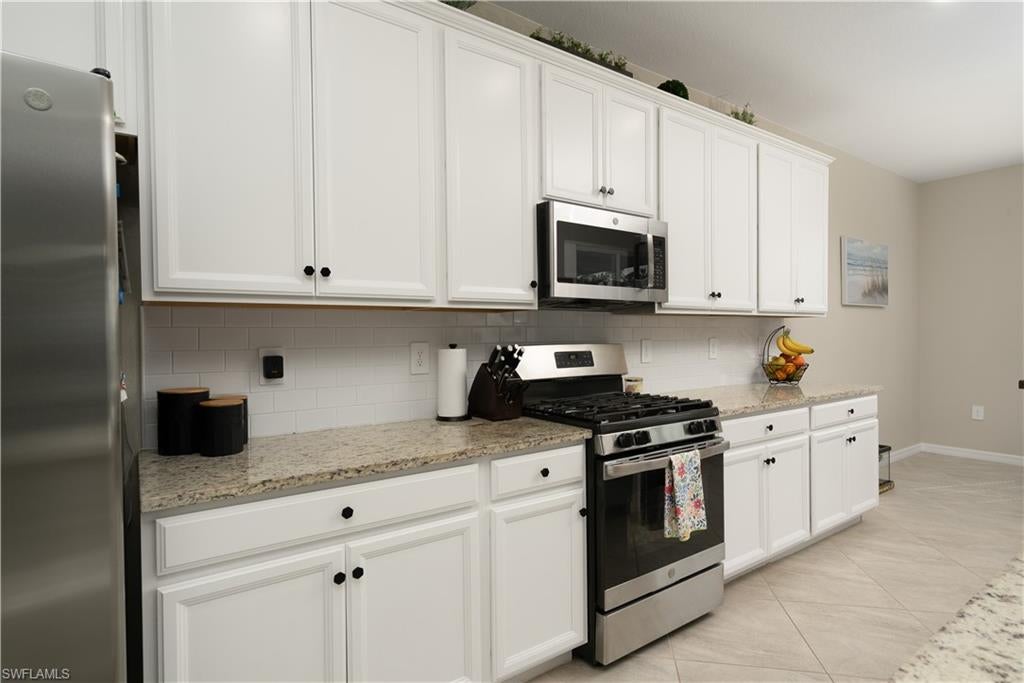 TRAILS EDGE - Residential