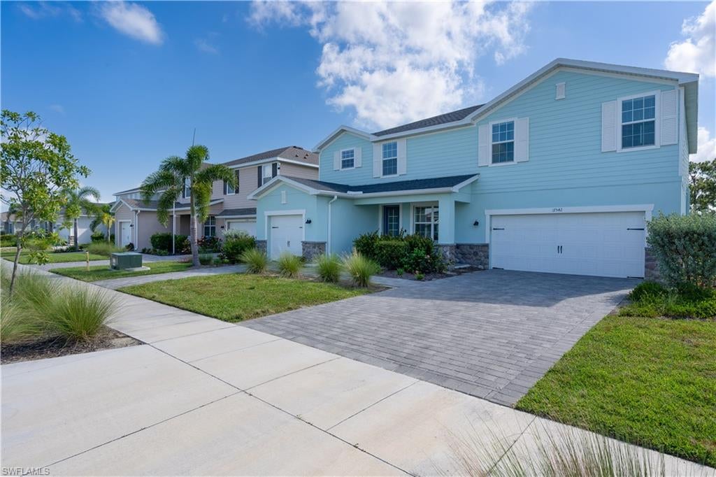 TRAILS EDGE - Residential