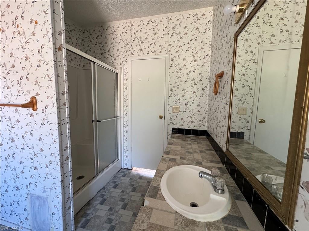 HORSESHOE ACRES - Residential