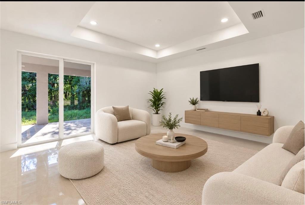 TWIN LAKE ESTATES - Residential